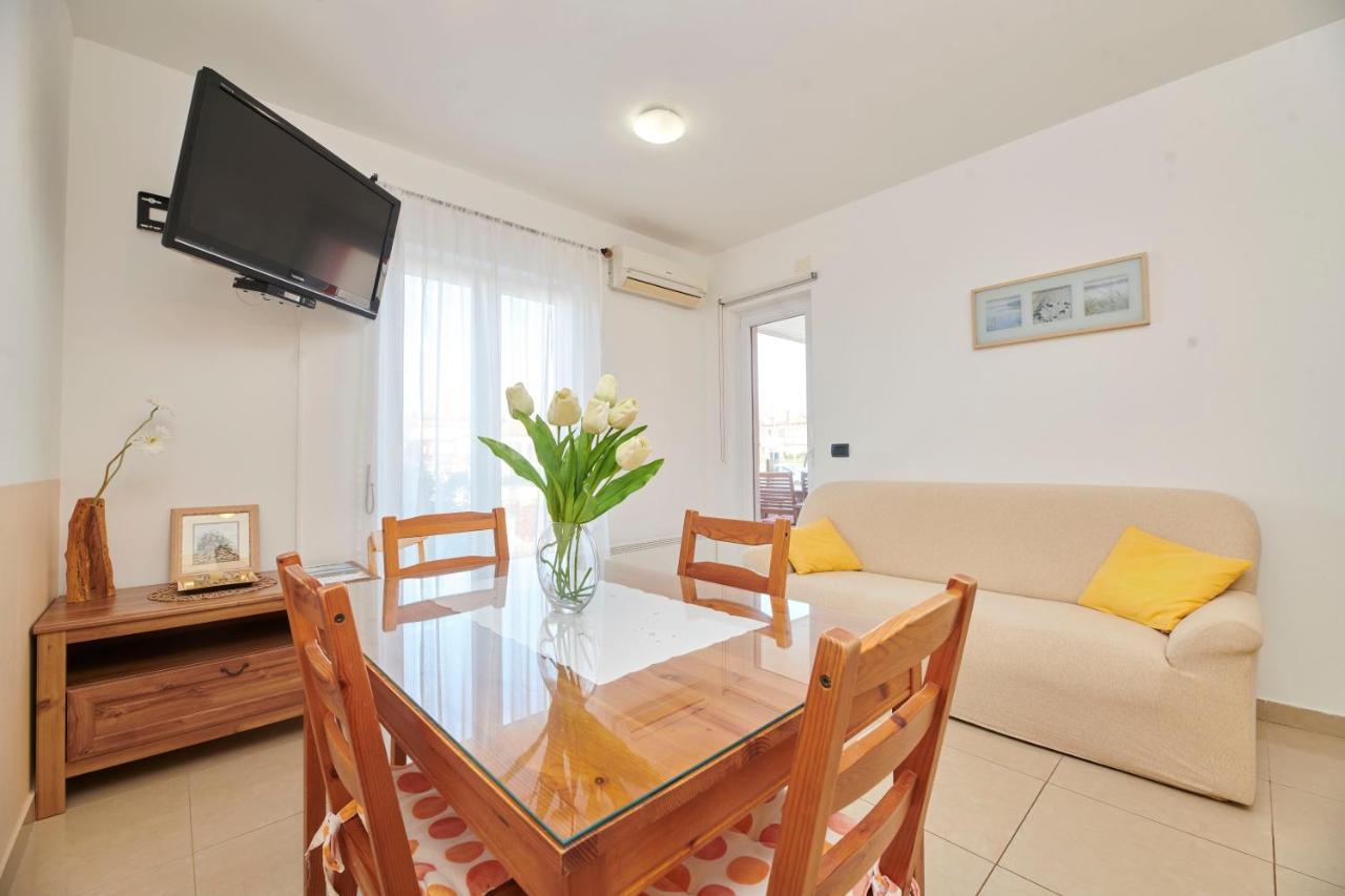 Villa Ax Umag Extérieur photo